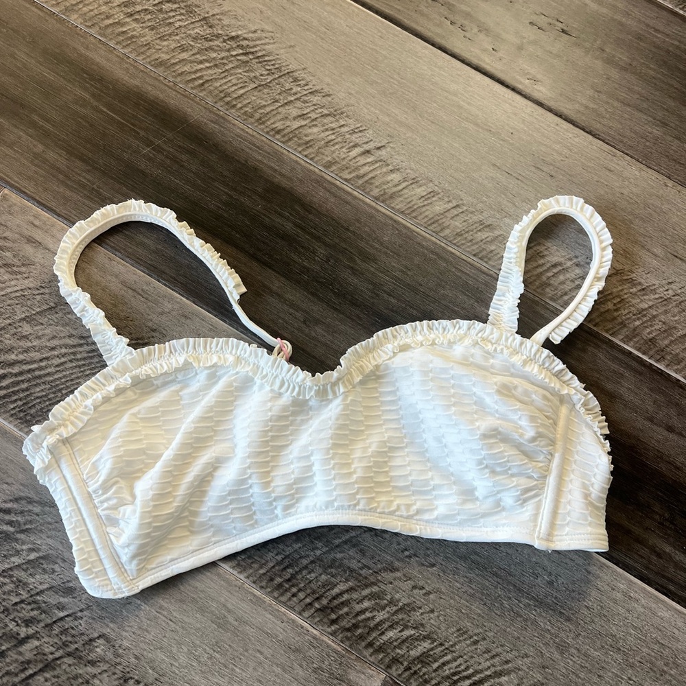 Stoney Clover Lane White Bikini Top Size Medium
